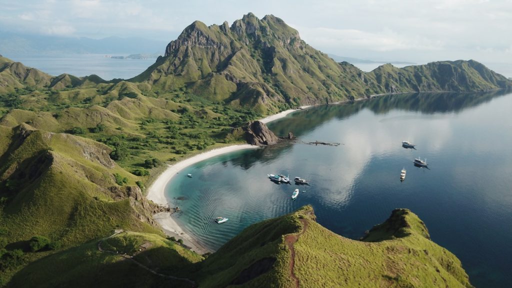 Operating Permits for a Foreign-Owned Liveaboard in the Raja Ampat MPA